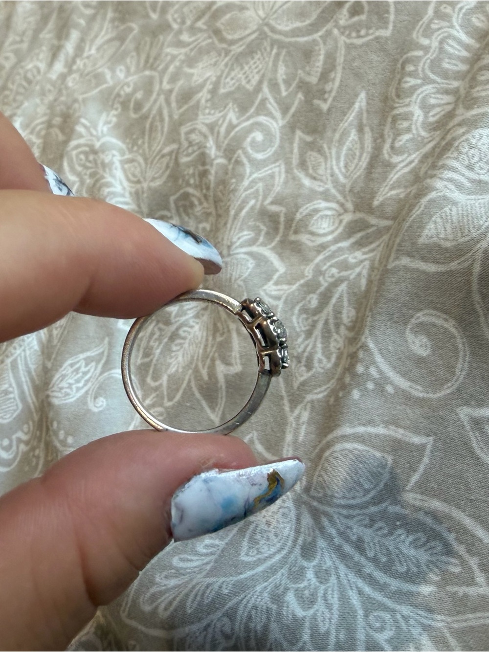 Pandora Silver Halo Ring with Clear Stones - Women's Jewelry size 8 3 diamonds - Picture 6 of 6